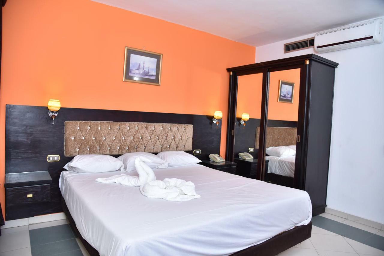 Royal Pyramids Hotel Каїр Екстер'єр фото